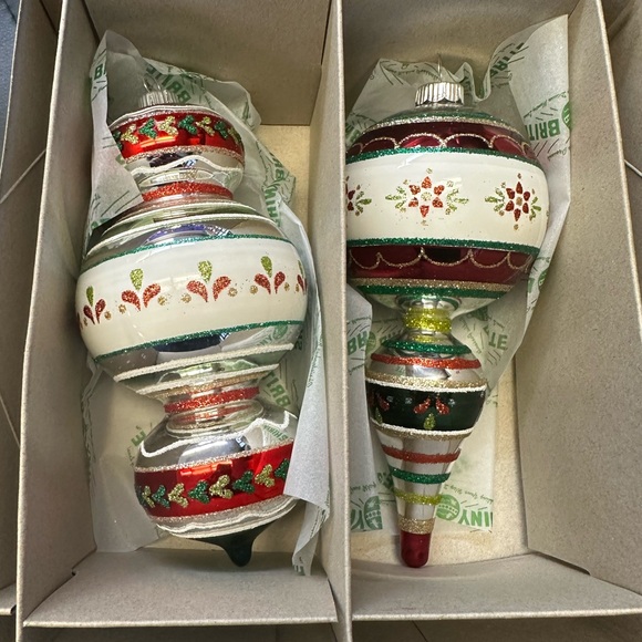 Radko Shiny Brite 2 Christmas Finial Indent Ornaments Red Green 7” NEW - Picture 3 of 5